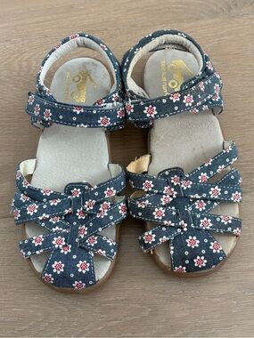 NEW See Kai Run sandals 13.5